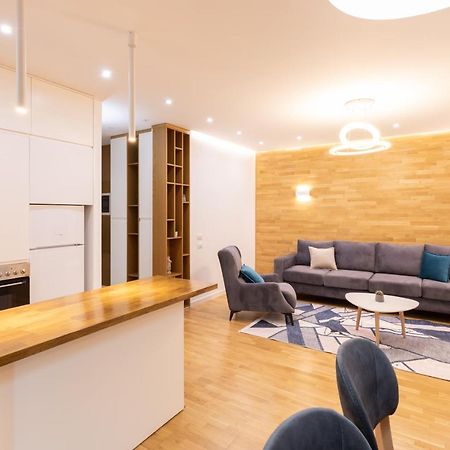Exclusive 2 Bedrooms Apartment Tirana Zewnętrze zdjęcie