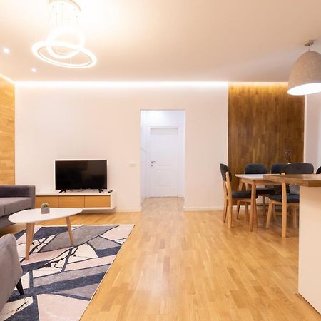 Exclusive 2 Bedrooms Apartment Tirana Zewnętrze zdjęcie