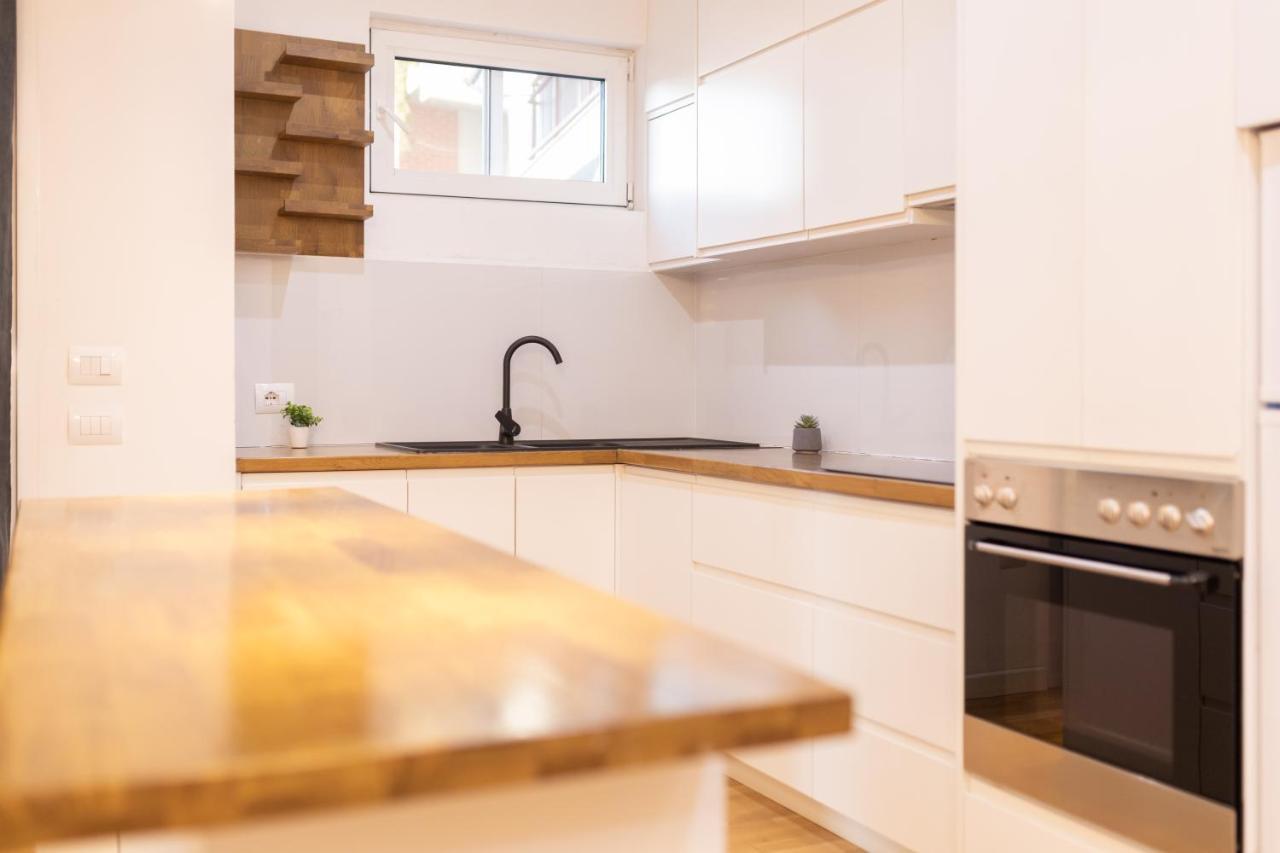 Exclusive 2 Bedrooms Apartment Tirana Zewnętrze zdjęcie