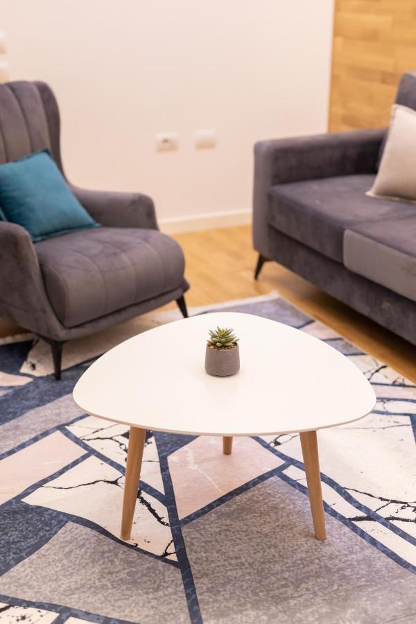 Exclusive 2 Bedrooms Apartment Tirana Zewnętrze zdjęcie